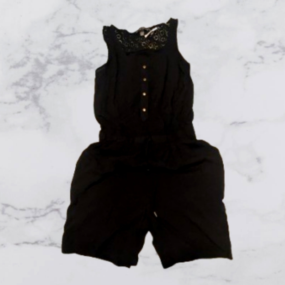 NWT French Laundry Black Sleeveless Jumpsuit Size L ✨ 2 /$15 ✨
